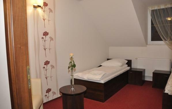 Dworek Anna Hotel Podgora Phòng bức ảnh