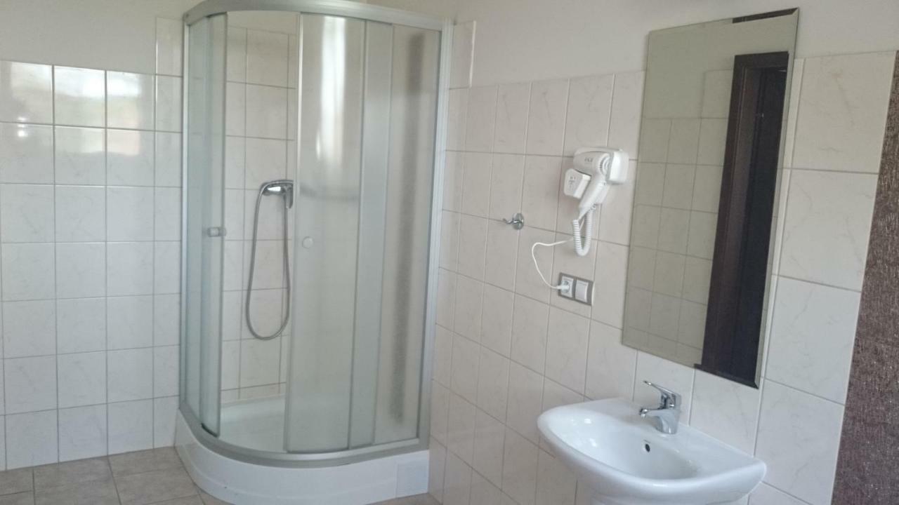 Dworek Anna Hotel Podgora Phòng bức ảnh